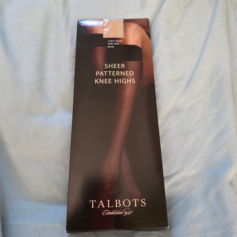 Talbots Knee Highs Nylons Light Nude Sheer Patterned Womens 2 Pairs One Size NWT